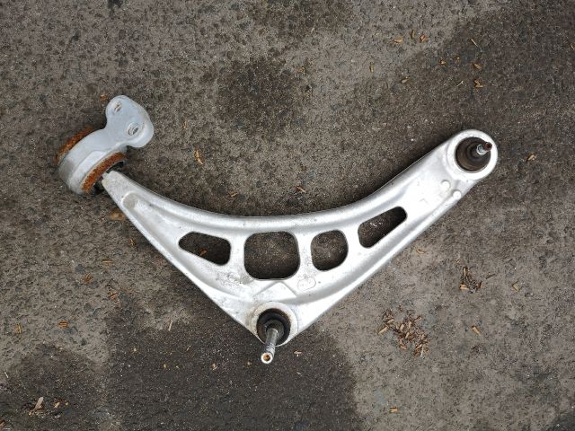 bontott BMW 3 E46 Bal első Lengőkar