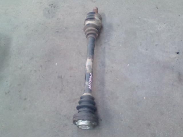 bontott BMW 3 E46 Bal hátsó Féltengely