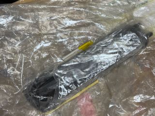 bontott BMW 3 E46 Bal Ködlámpa Rács