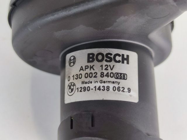 bontott BMW 3 E46 Biztosítéktábla Hűtő