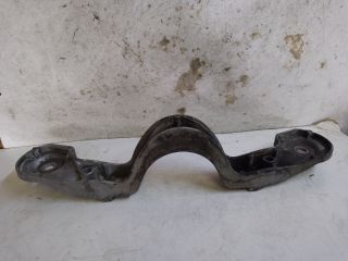 bontott BMW 3 E46 Differenciálmű Tartó Bak