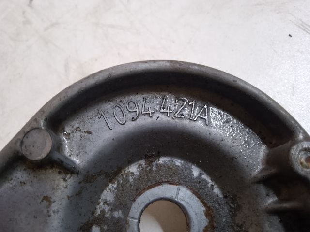 bontott BMW 3 E46 Differenciálmű Tartó Bak