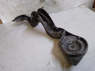 bontott BMW 3 E46 Differenciálmű Tartó Bak