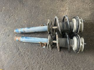 bontott BMW 3 E46 Első Rugó Pár