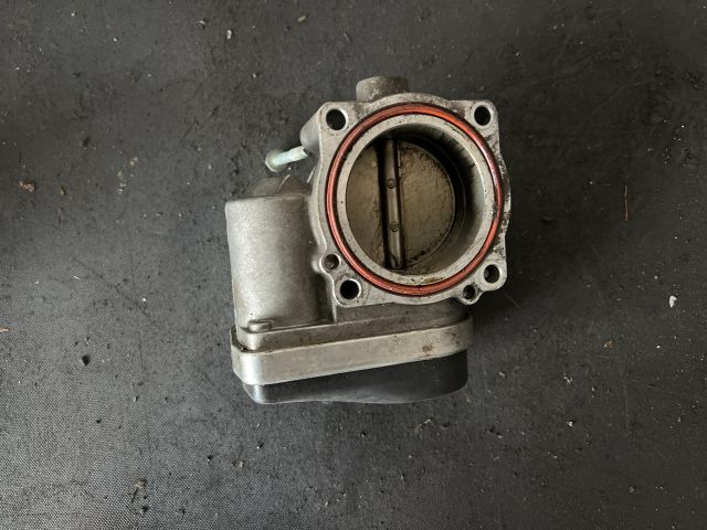 bontott BMW 3 E46 Fojtószelep (Elektromos)