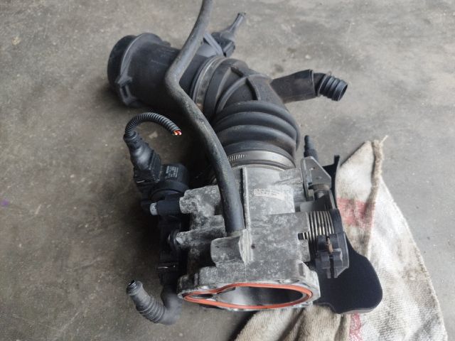 bontott BMW 3 E46 Fojtószelep (Mechanikus)