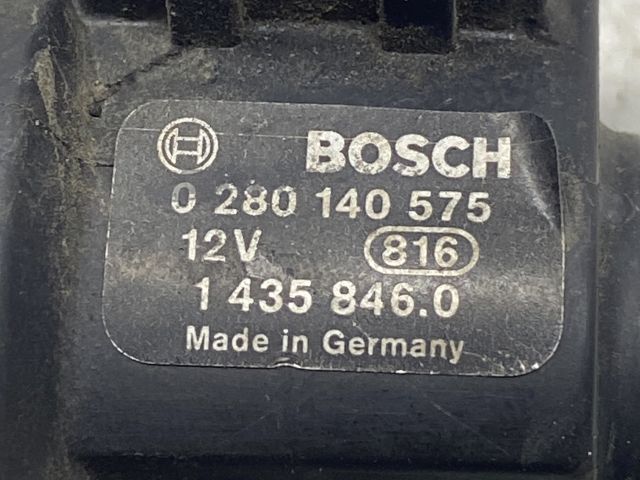 bontott BMW 3 E46 Fojtószelep (Mechanikus)