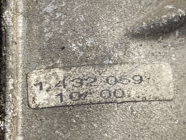 bontott BMW 3 E46 Fojtószelep (Mechanikus)