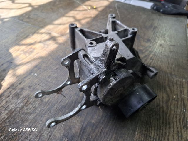 bontott BMW 3 E46 Generátor Tartó Bak