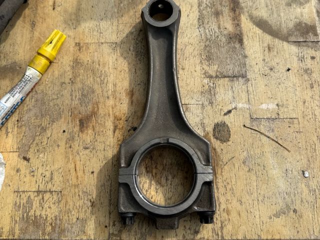 bontott BMW 3 E46 Hajtókar