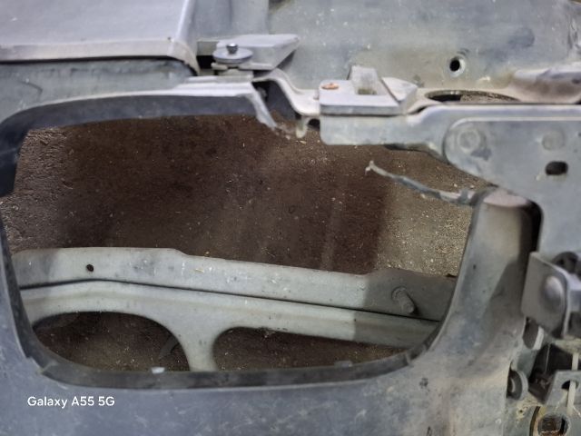 bontott BMW 3 E46 Homlokfal (Üres lemez)