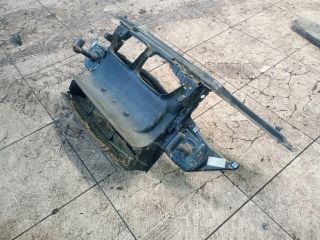 bontott BMW 3 E46 Homlokfal (Üres lemez)