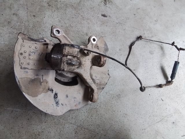 bontott BMW 3 E46 Jobb első Csonkállvány Kerékaggyal