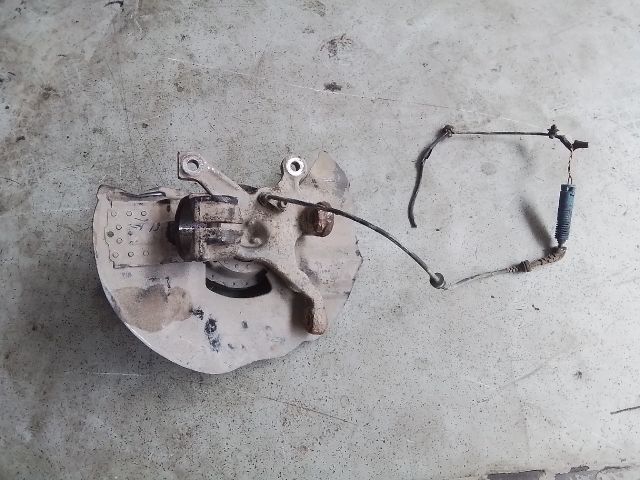 bontott BMW 3 E46 Jobb első Csonkállvány Kerékaggyal