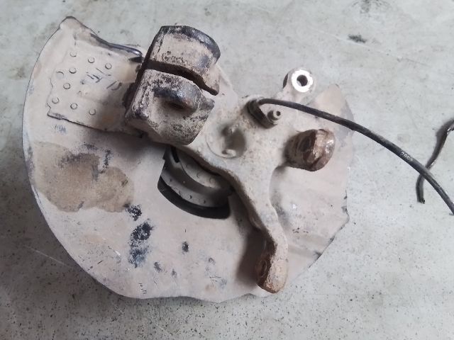 bontott BMW 3 E46 Jobb első Csonkállvány Kerékaggyal