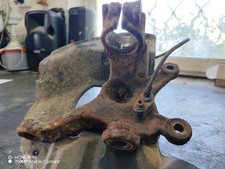 bontott BMW 3 E46 Jobb első Csonkállvány Kerékaggyal