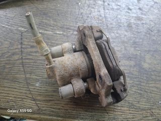 bontott BMW 3 E46 Jobb hátsó Féknyereg Munkahengerrel