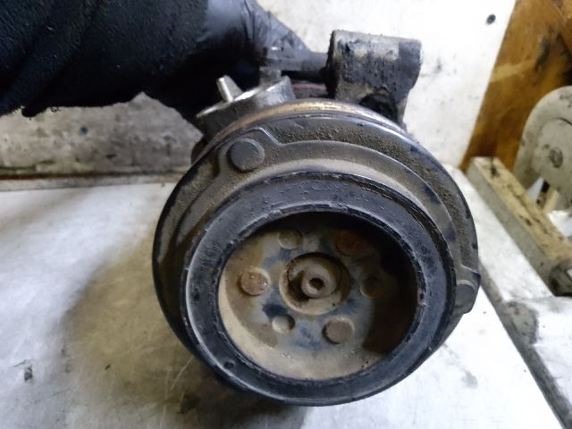 bontott BMW 3 E46 Klímakompresszor