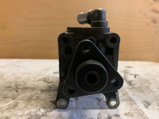 bontott BMW 3 E46 Kormányszervó Motor (Hidraulikus)