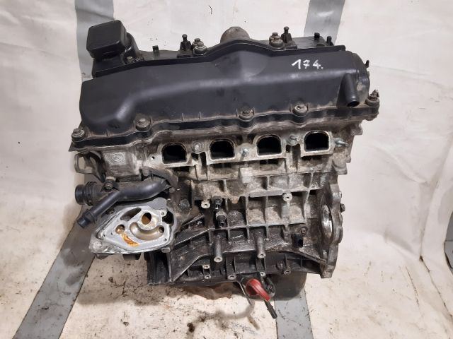 bontott BMW 3 E46 Motor (Fűzött blokk hengerfejjel)