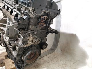 bontott BMW 3 E46 Motor (Fűzött blokk hengerfejjel)