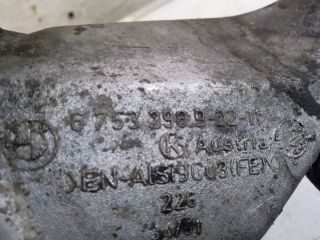 bontott BMW 3 E46 Motor Tartó Bak (Fém)