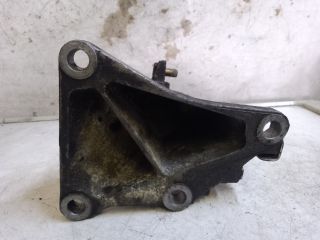 bontott BMW 3 E46 Motor Tartó Bak (Fém)