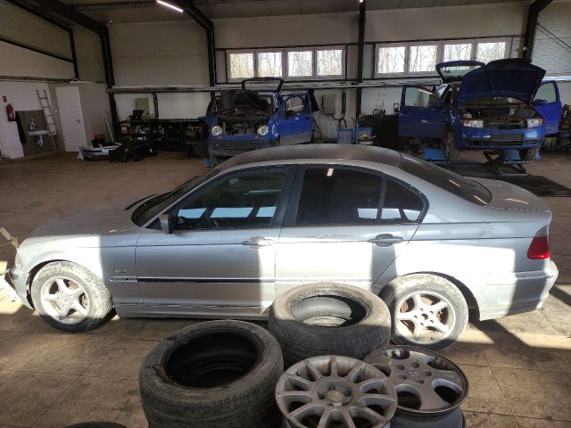 bontott BMW 3 E46 Motor Tartó Bak Jobb