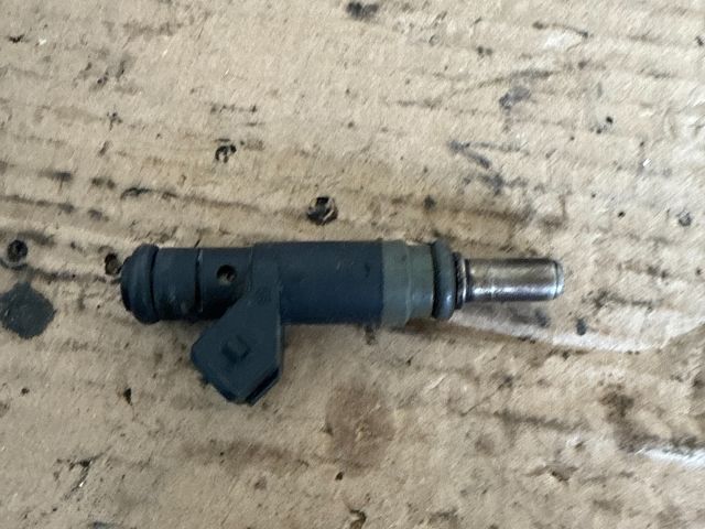 bontott BMW 3 E46 Porlasztó (1 db)