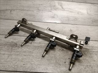 bontott BMW 3 E46 Porlasztó (1 db)