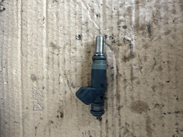 bontott BMW 3 E46 Porlasztó (1 db)