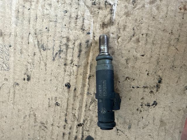 bontott BMW 3 E46 Porlasztó (1 db)