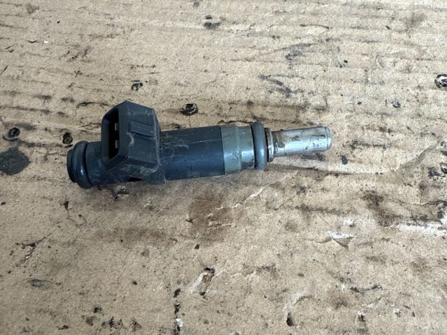 bontott BMW 3 E46 Porlasztó (1 db)