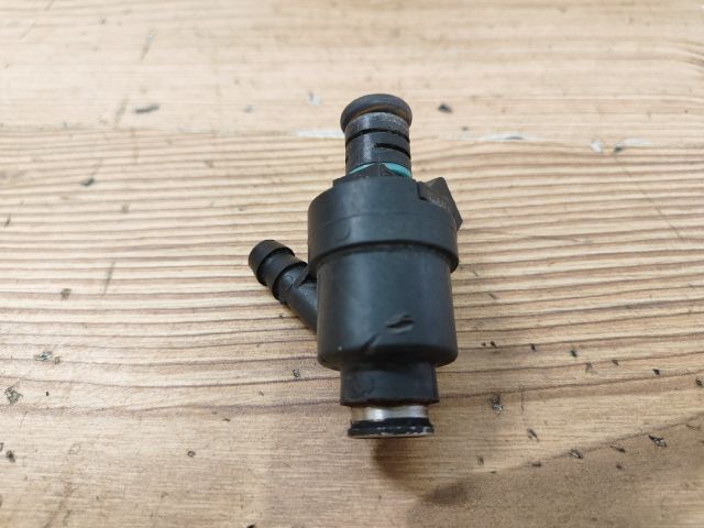 bontott BMW 3 E46 Porlasztó (1 db)