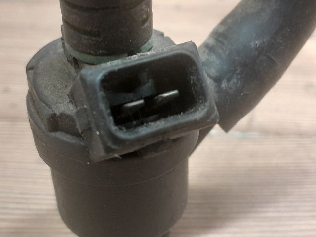 bontott BMW 3 E46 Porlasztó (1 db)