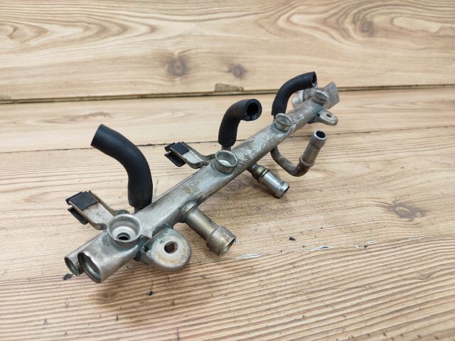 bontott BMW 3 E46 Porlasztó Sor / Híd