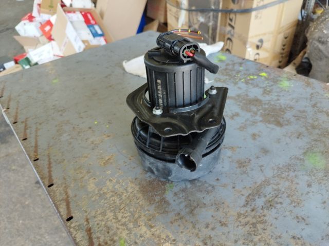 bontott BMW 3 E46 Szekunder Levegő Szivattyú