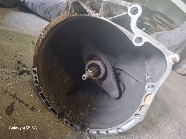 bontott BMW 3 E46 Váltó (Mechanikus)