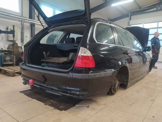 bontott BMW 3 E46 Vízcső