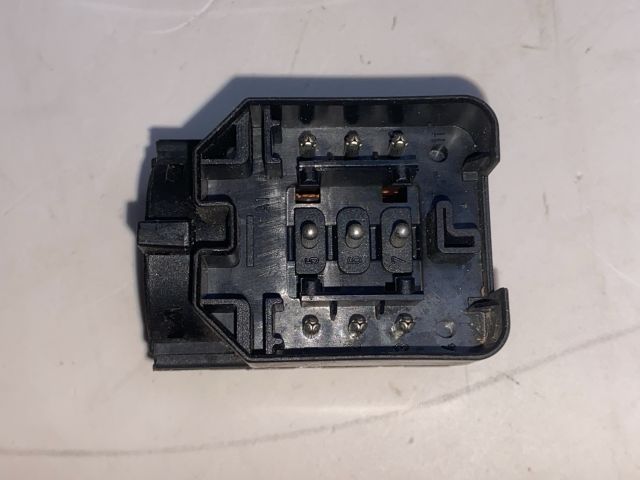 bontott BMW 3 E46 Gyújtáskapcsoló