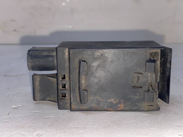 bontott BMW 3 E46 Levegő Jeladó