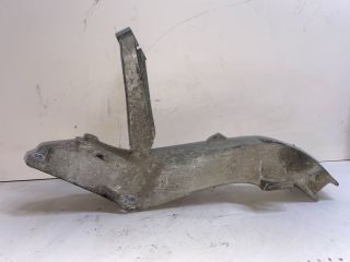 bontott BMW 3 E46 Motor Tartó Bak Bal