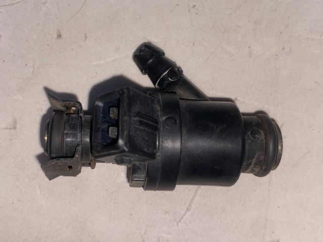 bontott BMW 3 E46 Porlasztó (1 db)