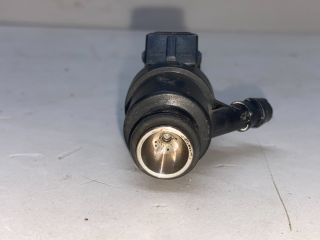 bontott BMW 3 E46 Porlasztó (1 db)