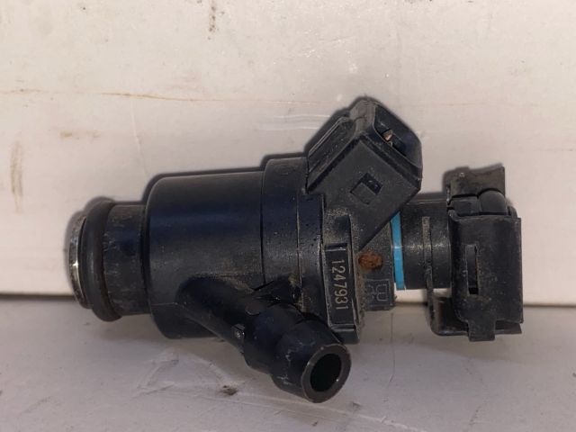 bontott BMW 3 E46 Porlasztó (1 db)