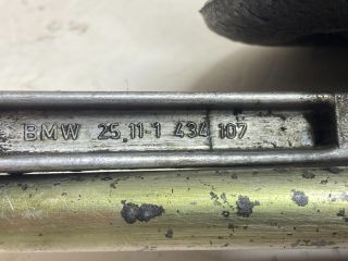 bontott BMW 3 E46 Váltó Kulissza