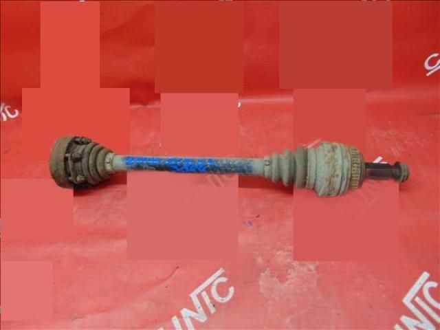 bontott BMW 3 E46 Bal hátsó Féltengely