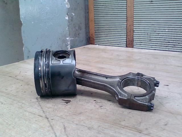 bontott BMW 3 E46 Dugattyú és Hajtókar