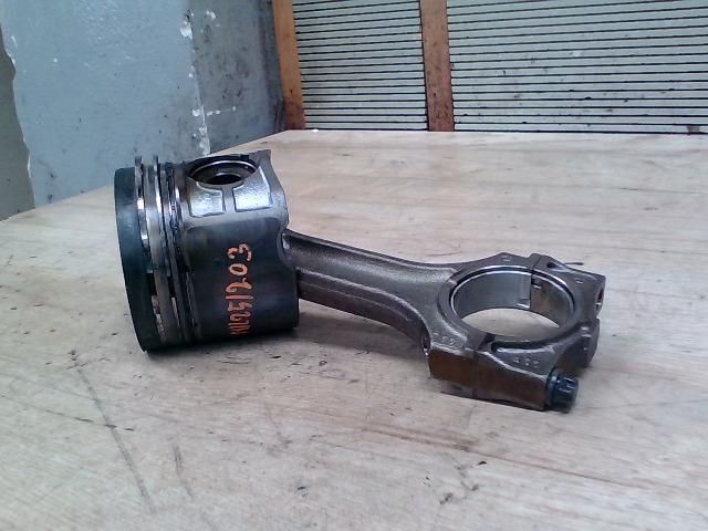 bontott BMW 3 E46 Dugattyú és Hajtókar