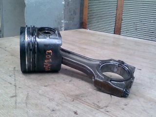 bontott BMW 3 E46 Dugattyú és Hajtókar